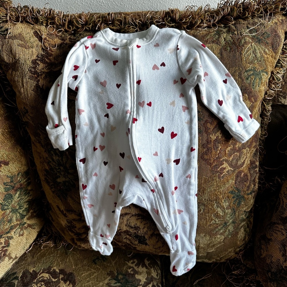 Old navy 0-3 months footsie